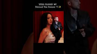 Download lagu 'EYES CLOSED' MV Behind The Scenes 🖤✨ #Jisoo #Zayn #eyesclosed mp3