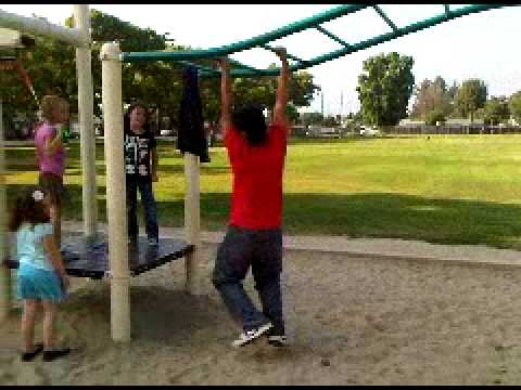 Monkey Bar Race (asian vs lil white girl)