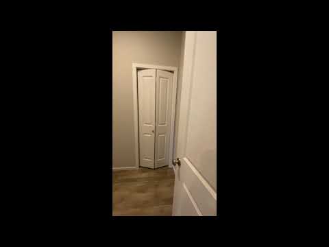 Beautiful Home in Woodburn property video