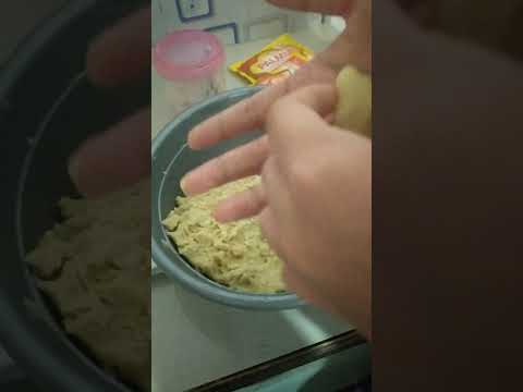 PROCEDURE TEXT ABOUT SNOW PRINCESS CAKE