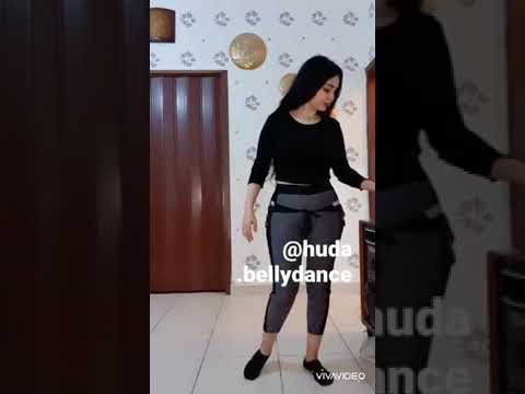 رقص على اغنية شيك شاك شوك
