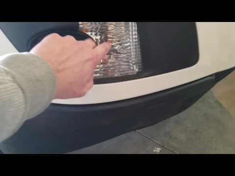 2007 Saturn Outlook Grill Removal