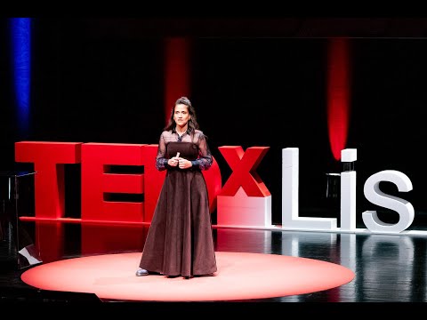 How Art and Collaboration Inspire Community  | Barbara Veiga | TEDxLisboa