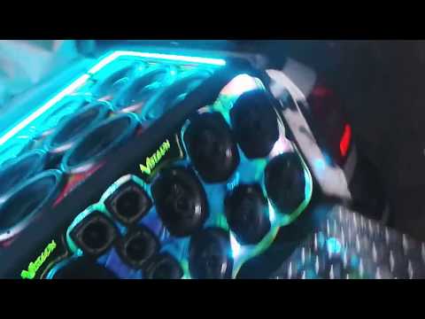 saveiro G5 no acrílico Equipe; Visteon desgn for sound