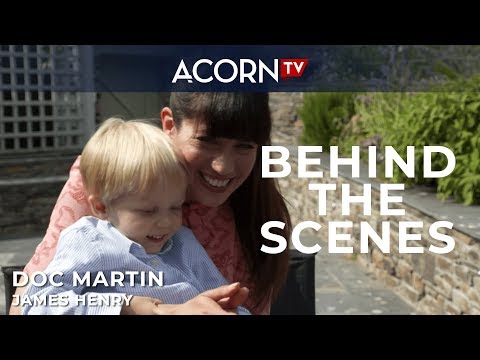 Video trailer för Acorn TV Exclusive | Doc Martin Behind the Scenes: Meeting James Henry