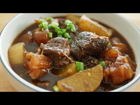Braised Beef Brisket with Daikon - 萝卜牛腩