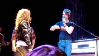 Give A Little - Dancing On Stage - Hanson