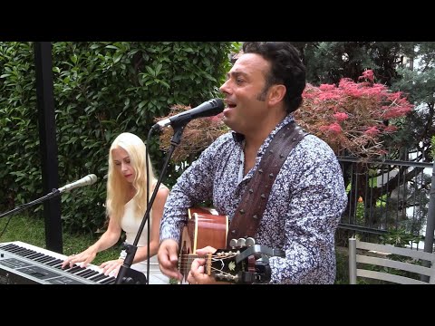 Sagi Rei feat Helena - Baby Can I Hold You (Tracy Chapman cover)