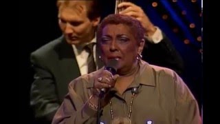 Carmen McRae - Straight, No Chaser