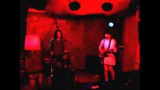 TWO WHITE CRANES - EVERYDAY &amp; ROSEMARIE (Superchunk Cover), live @ Schokoladen, Berlin, 13-05-2015