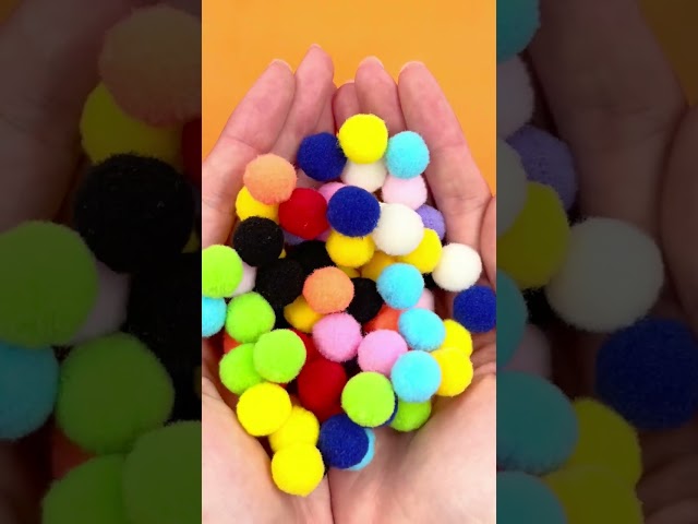 Vídeo relacionado con GATHINESS Tablero de Mensajes de Fieltro Cuadrado 4 Piezas para Decoración de Pared y DIY en Hogar o Aula Estilo Moderno Artístico