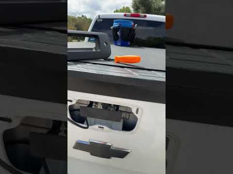 Repair Silverado tailgate latch in 15 seconds