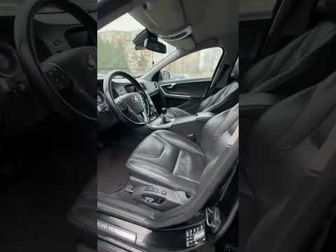 фото volvo v60 i 0