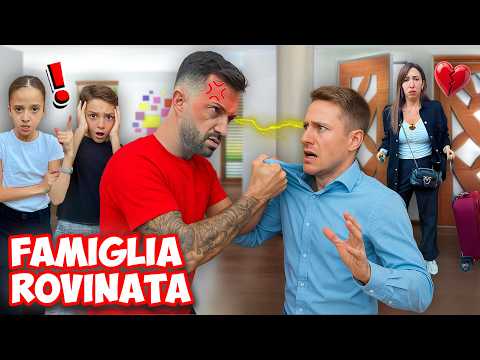 FIGLIODIEGO E' GELOSO CHE MAMMAGIULIA CON IL NOSTRO ALBUM DELLE FIGURINE SI INCONTRA CON MATTI...