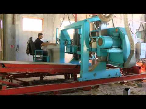 Željko Orešković-Macola i drvene kuće