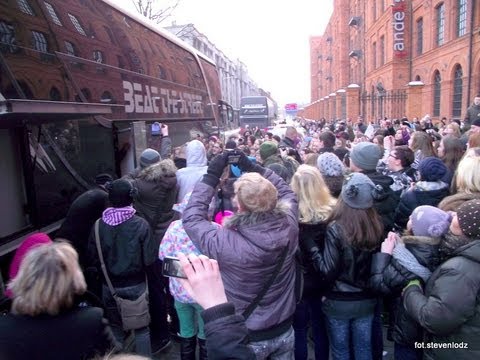 pisiamisia’s Video 33005494946 LzD7-C_pQo4