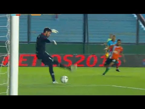 Falha Bizarra goleiro Pellegrino do Arsenal de Sarandí [18/11/2016] Arsenal 1-3 Banfield