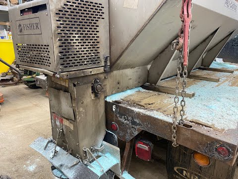 FAST & EASY - How to Replace Conveyor Chain on FISHER V-BOX or Western Salt Spreader/Sander.