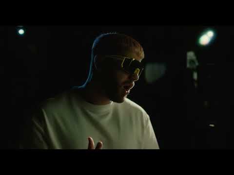 Bryant Garcia - UNA MITAD (Visualizer) VIVETELA