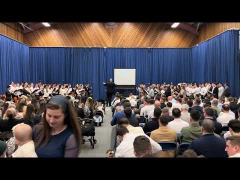 Voi Cânta De Dragostea Lui Isus - Corul Betleem Londra & Corul Muntele Sionului Londra