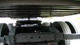 How to unhook a Semi trailer from a tractor