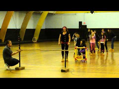 download lagu mp3 mp4 Roller Kidz Linda Vista, download lagu Roller Kidz Linda Vista gratis, unduh video klip Roller Kidz Linda Vista