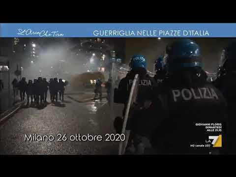 Le scene di guerriglia nelle piazze d'Italia