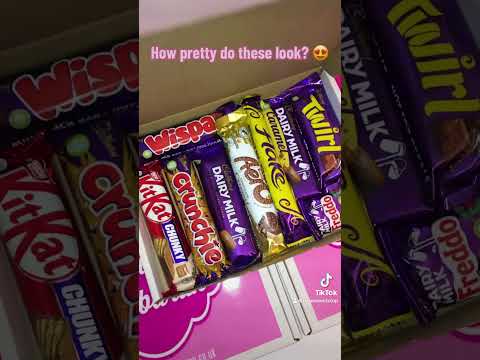 Pretty Pink Eid Mubarak Chocolate Gift Boxes 💕 www.halalsweetstop.co.uk #eid2024 #eidshopping