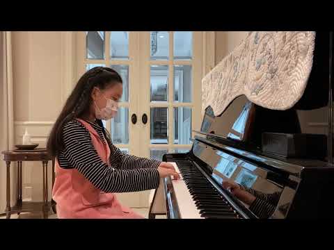 Cathleen - A Day in the Life of a Tall Giraffe