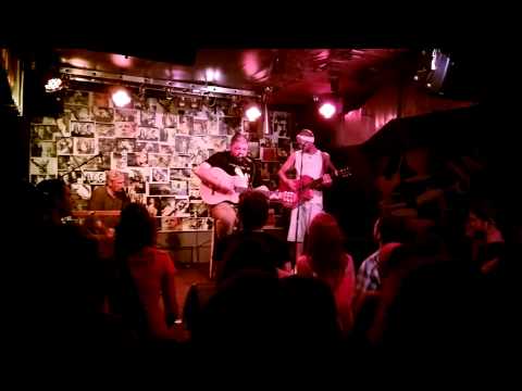 MITKO TARALEZHKOV - Kominite (Live @ Stroeja, Sofia - 20 June 2013)