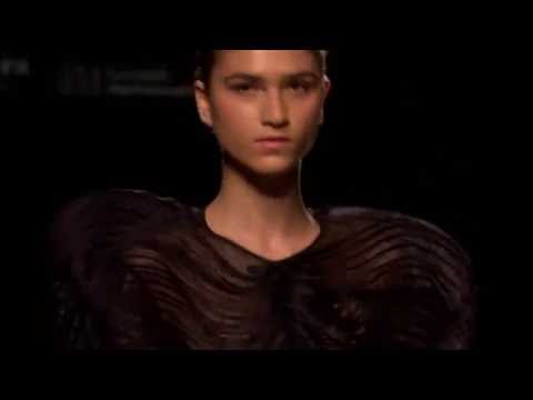 Amaya Arzuaga Desfile Primavera Verano 2017 MBFWM Modalia.es