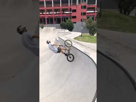 #tabletop #bmxplus #buenosaires #bmxfreestyle #bmx #avellaneda #vuelaalto#shortvideo