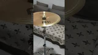 Video thumbnail for Dream china Lion 14 " vs Meinl HCS china 14" (comparación) by Chukio