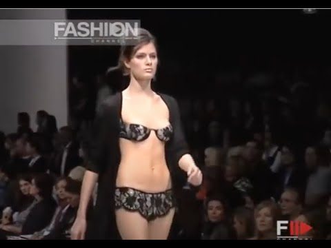 LA PERLA Spring Summer 2004 Milan - Swimwear & Underwear