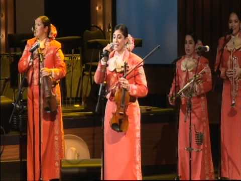 Mariachi Las Alteñas-El Niño Perdido & Beatles Medley