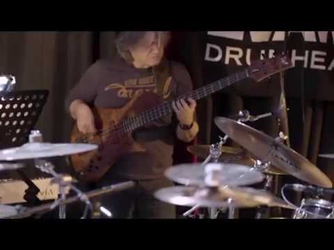 download lagu mp3 mp4 Yiorgos Fakanas, download lagu Yiorgos Fakanas gratis, unduh video klip Yiorgos Fakanas