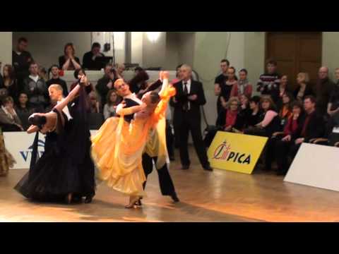 Dzintarlase 2011 Pēteris Lapiņš - Daniela Diure 1.2fin foxtrot