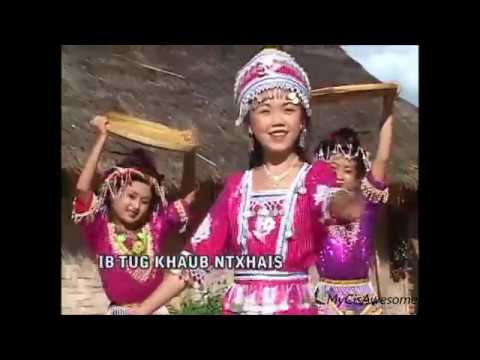 Paj Ntsais Yaj- Ntxhais Hmoob Tsoov Nplej