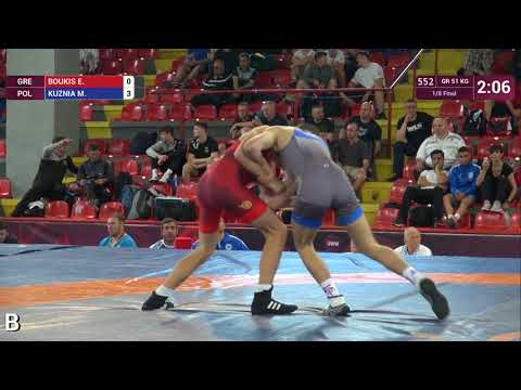 1/8 GR - 51 kg: E. BOUKIS (GRE) v. M. KUZNIA (POL)