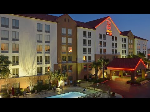 Red Roof PLUS+ San Antonio Downtown - Riverwalk | San Antonio (TX), United States | Hotel Review🏠