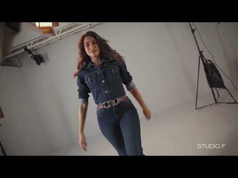 OrgullosamenteLatina [Mes de la mujer]- Laura Archbold.