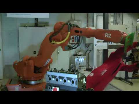 Heavy industrial robot collision