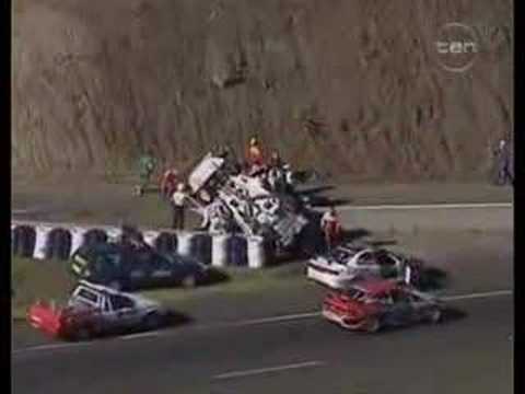Craig Lowndes Calder Park crash