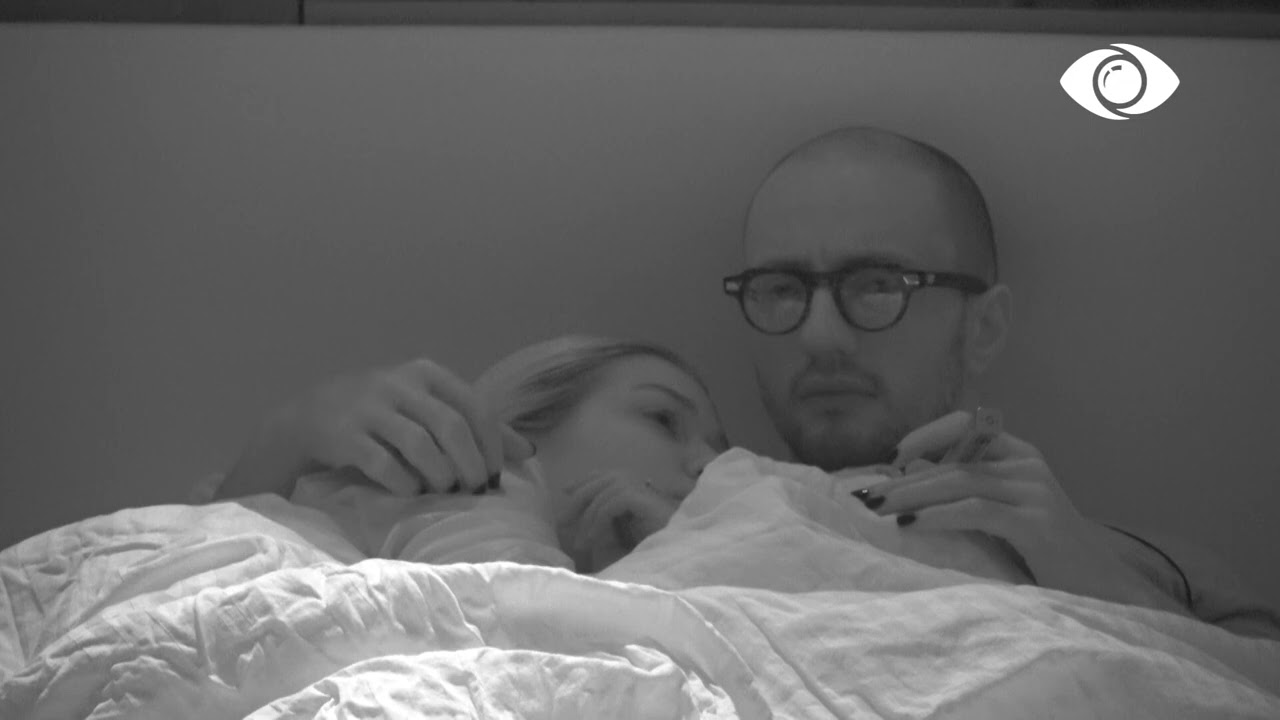 Ke frikë se do të gjykojnë?/ Kristi bisedon me Kejsin