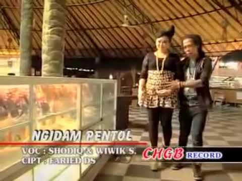 Ngidam pentol.  Ratna antika