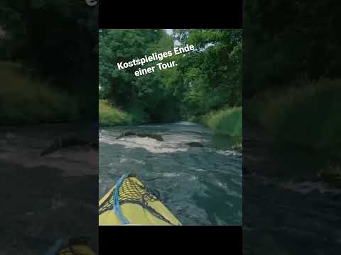 Kanu versenkt !!!  Endstation Felsen.....