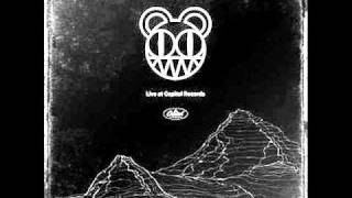 Live at Capitol Records - 02. A Punchup at a Wedding - Thom Yorke &amp; Jonny Greenwood