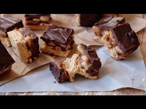 SNICKERS TOFFEE PEANUT BUTTER BARS