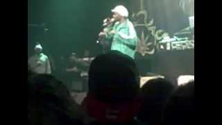 Snoop Dogg Suga Free &quot;Bring It On&quot; (LIVE)