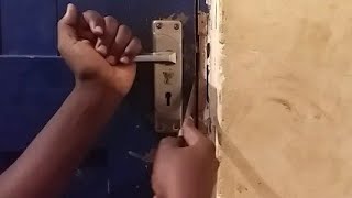 How to open a door without key